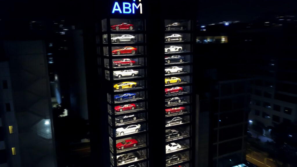 AutoBahn Motors